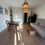 Superbe Studio Port Frejus 2 - 800M De La Plage